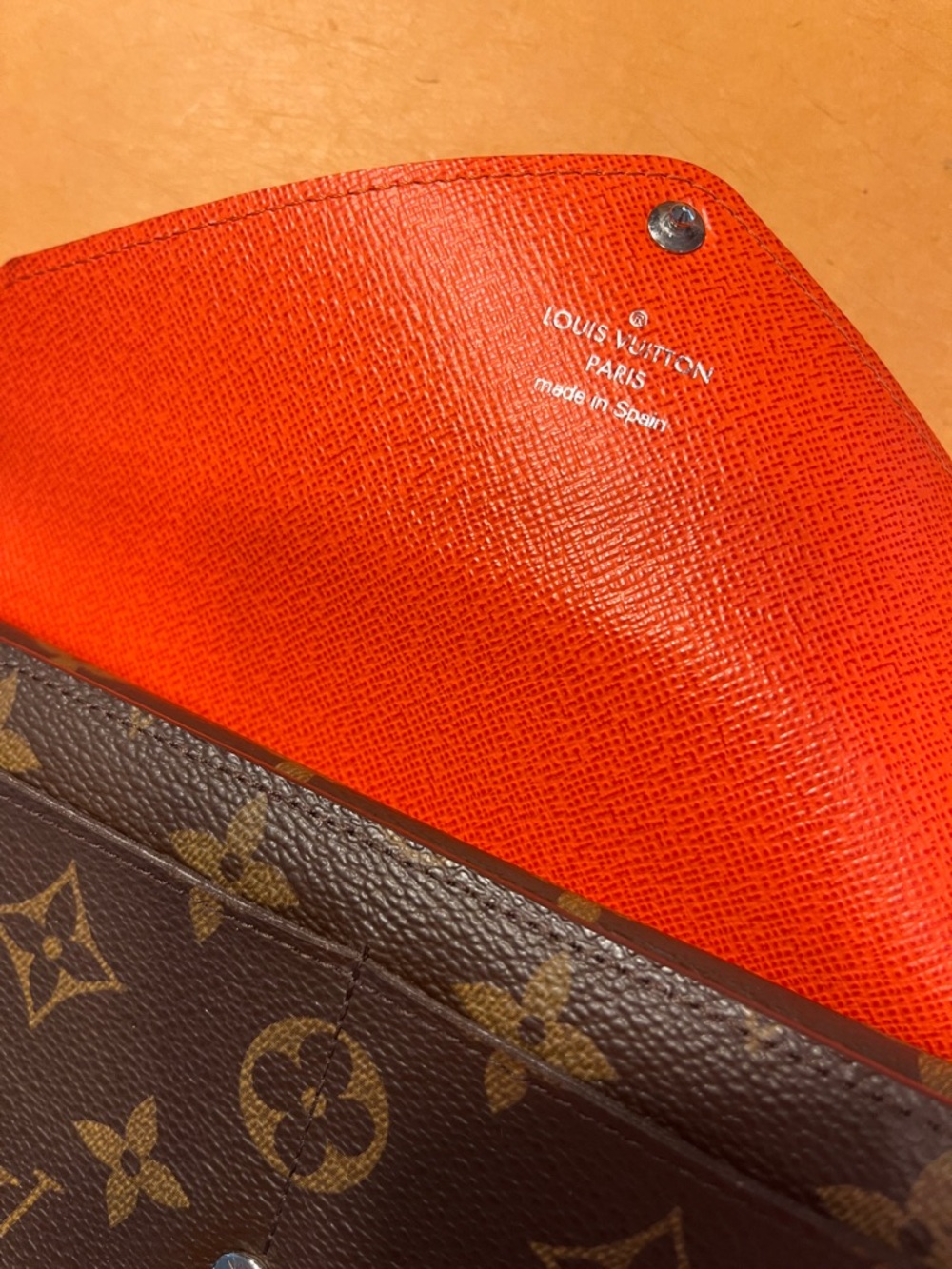 Louis Vuitton Monogram Canvas Wallet with Orange Epi Leather Flap - Picture 3 of 11